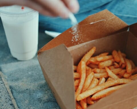 Salt Preference in Adolescence Is Predicted by Common Prenatal and Infantile Mineralofluid Loss.