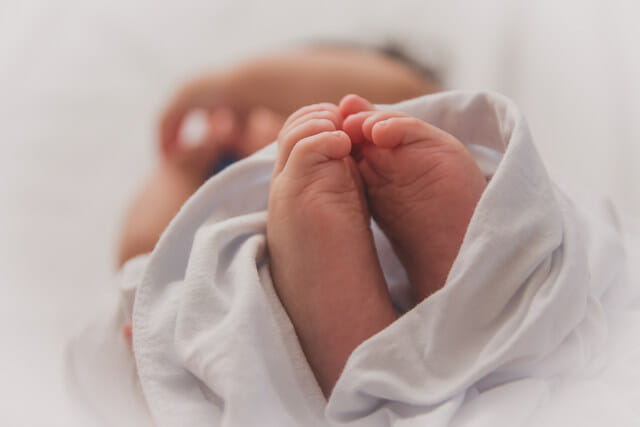 Skin-to-Skin Contact may Help Preterm Babies in Pain